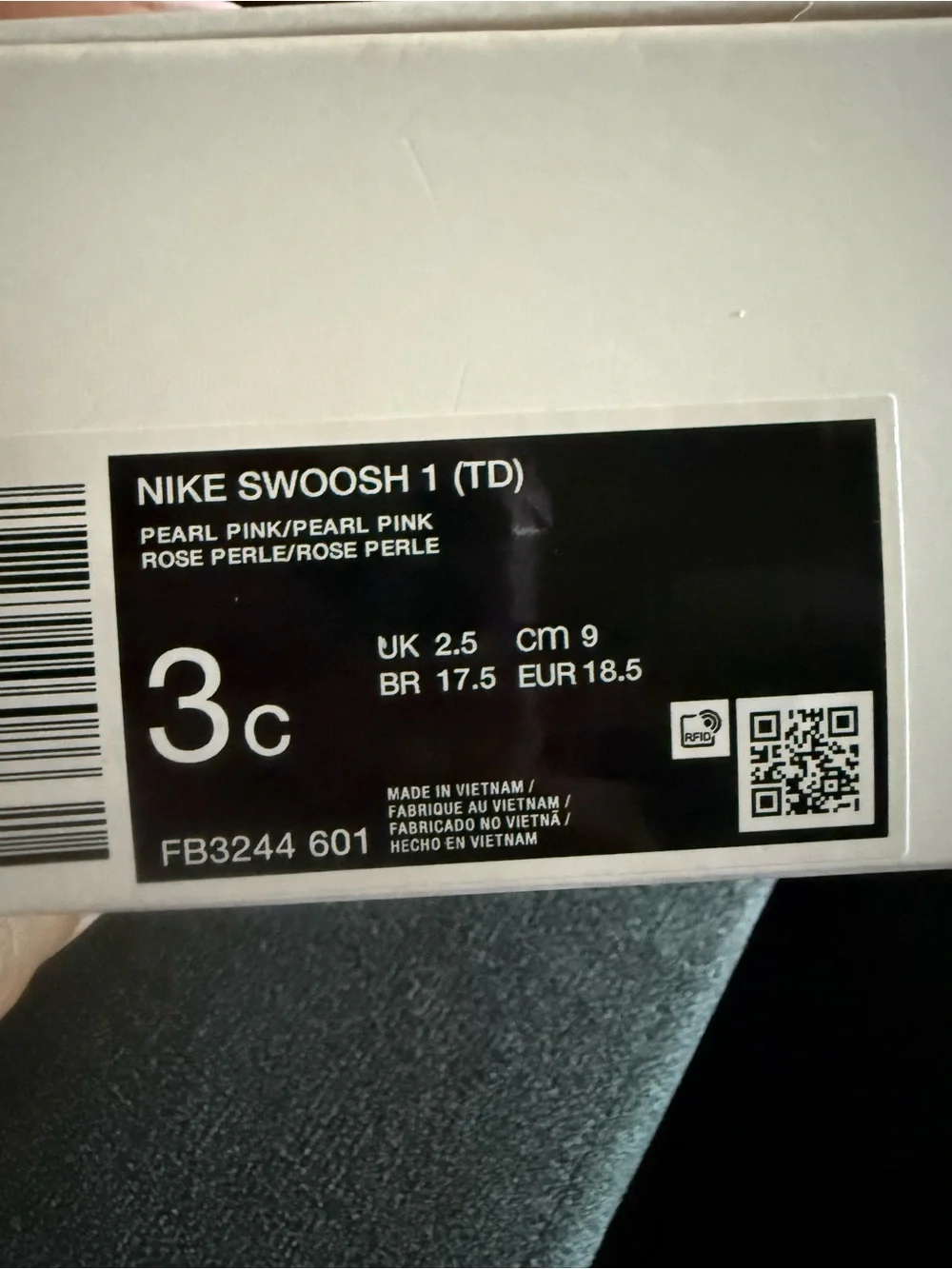 Nike NEW Swoosh 1 3C Slip-On Knit Sneakers in Pearl pink Rose